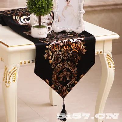 European Style Table Runner - jenshomeandgardendecor