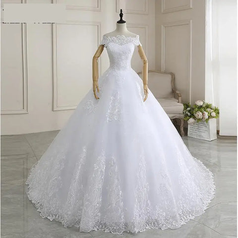 Sleeveless Organza Ball Gown Wedding Dress