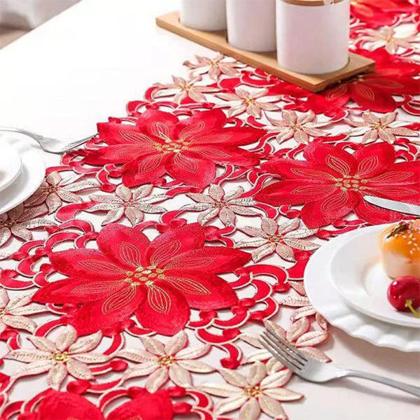 Christmas Table Runner - jenshomeandgardendecor