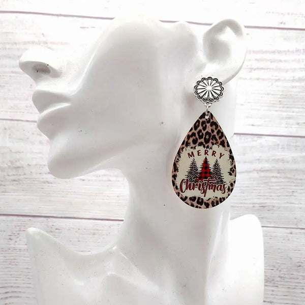 Christmas Tree Pattern Leopard Background Wood Teardrop Dangle Earrings