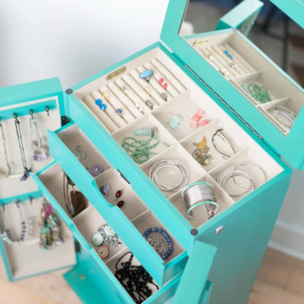 Fully Locking Jewelry Organization Storage - jenshomeandgardendecor