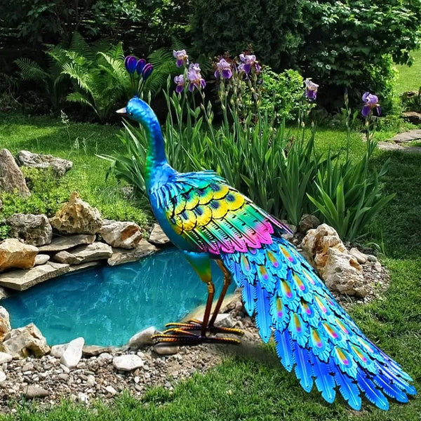 Metal Peacock Yard Art - jenshomeandgardendecor