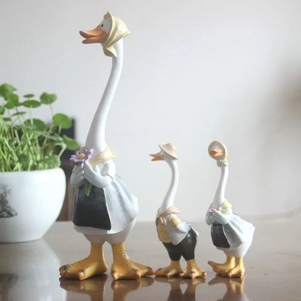 Resin Duck Craft Figurines 4 Family Member Garden Statue - jenshomeandgardendecor