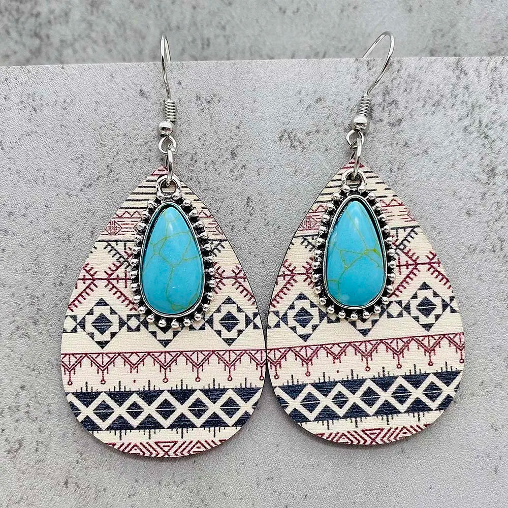 Western Retro Aztecs Pattern Wood Earrings - jenshomeandgardendecor