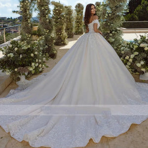 On Zhu Ball Gown Elegant Wedding Dress