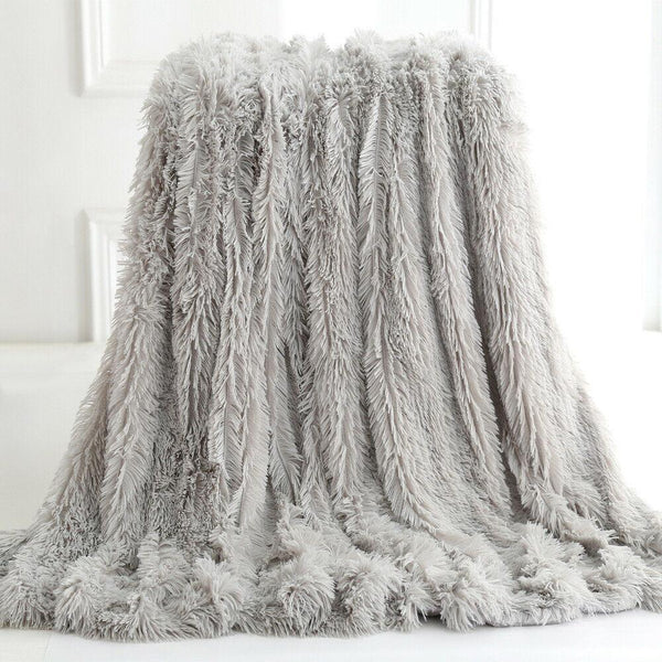 Ultra Soft Faux Fur Throw Blanket - jenshomeandgardendecor