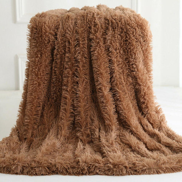 Ultra Soft Faux Fur Throw Blanket - jenshomeandgardendecor