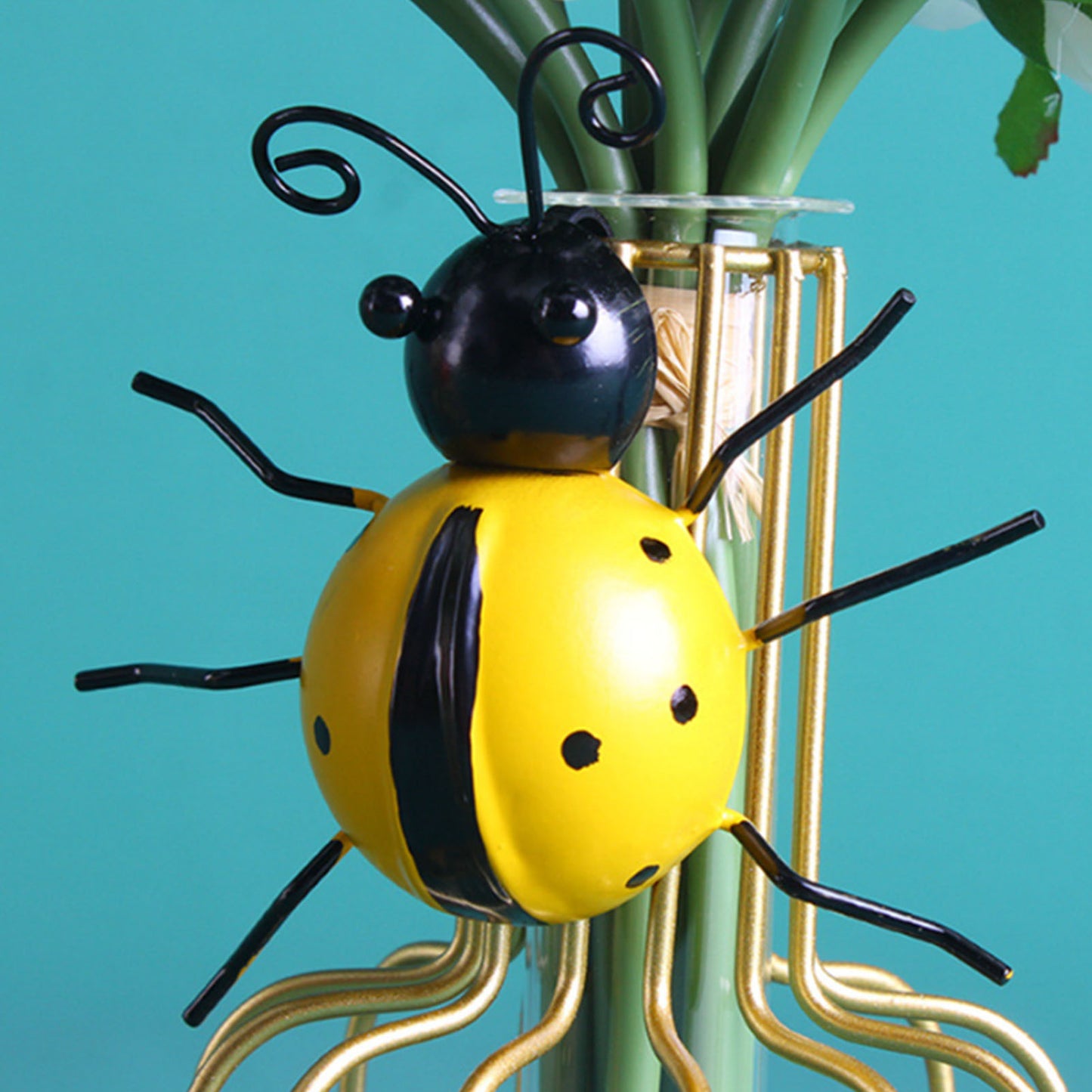 Metal Ladybug Wall Hanging Decor - jenshomeandgardendecor